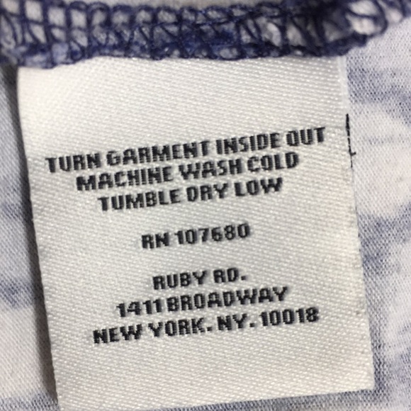 Ruby Rd. Blue and White Patterned Top - Picture 8 of 8